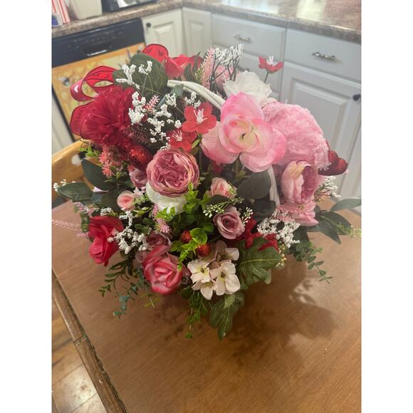 Valentines Day Floral Centerpiece Handcrafted Home Decor, Gift Basket - Picture 7 of 9